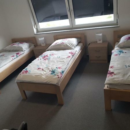 לוגאטץ Apartmaji Jankovic מראה חיצוני תמונה