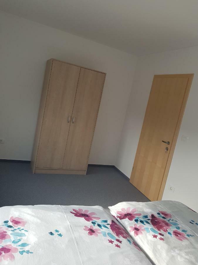לוגאטץ Apartmaji Jankovic מראה חיצוני תמונה