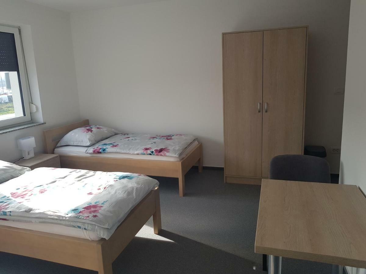 לוגאטץ Apartmaji Jankovic מראה חיצוני תמונה